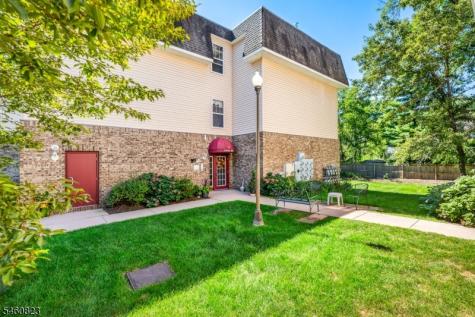 237 Cannella Way Riverdale NJ 07457