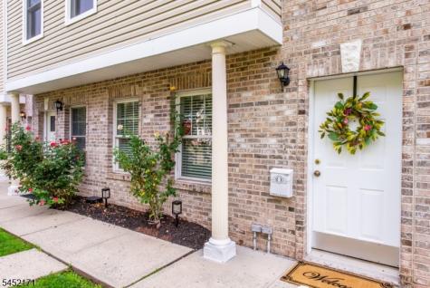 54 S Maple Avenue East Orange NJ 07018