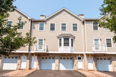 54 S Maple Avenue East Orange NJ 07018