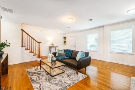 54 S Maple Avenue East Orange NJ 07018