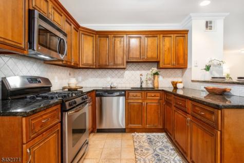 54 S Maple Avenue East Orange NJ 07018