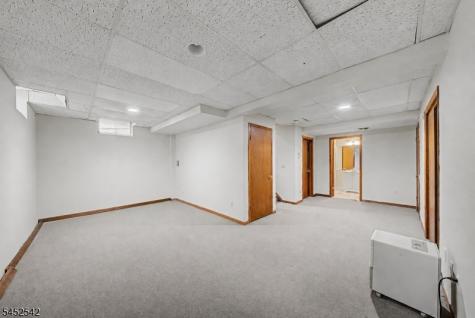 180 Dakota Drive Andover NJ 07848