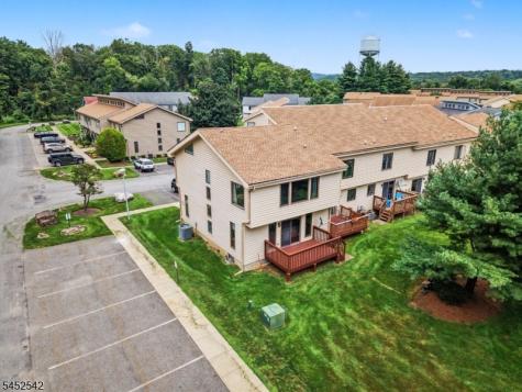 180 Dakota Drive Andover NJ 07848