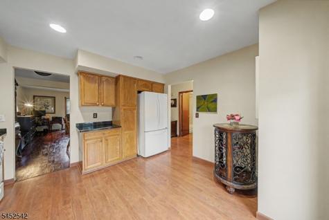 180 Dakota Drive Andover NJ 07848