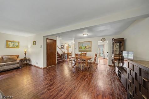 180 Dakota Drive Andover NJ 07848