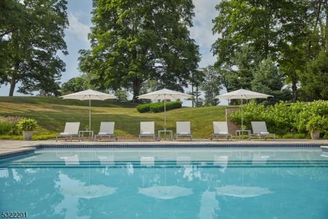 43 Abby Road Peapack Gladstone NJ 07977