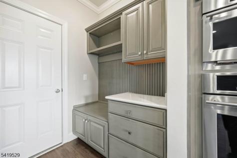 11 Lee Drive Morris NJ 07960