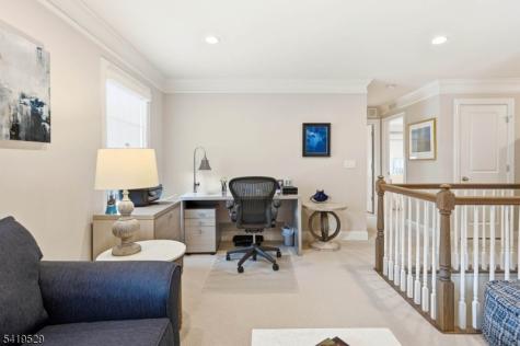 11 Lee Drive Morris NJ 07960