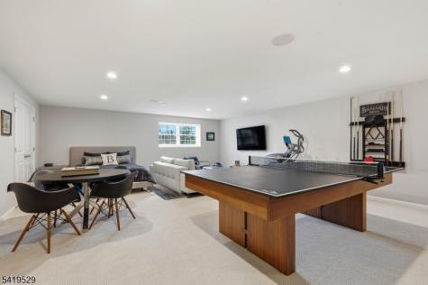 11 Lee Drive Morris NJ 07960