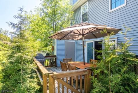 327 Smithwold Road Franklin NJ 08873