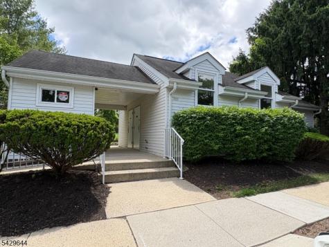 327 Smithwold Road Franklin NJ 08873