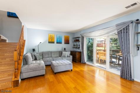 327 Smithwold Road Franklin NJ 08873