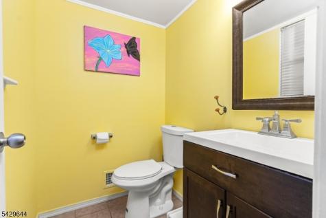 327 Smithwold Road Franklin NJ 08873