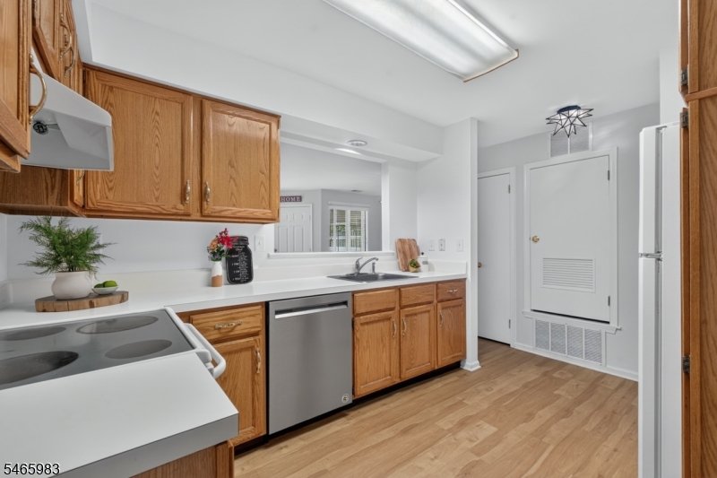 76 Encampment Drive Bedminster NJ 07921