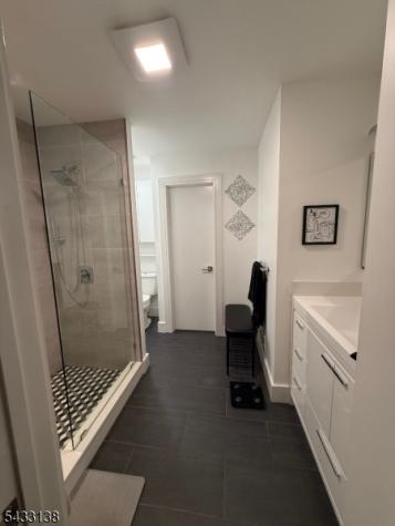 50 Red Oak Terrace Jefferson NJ 07438