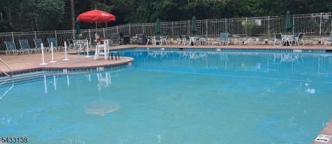 50 Red Oak Terrace Jefferson NJ 07438
