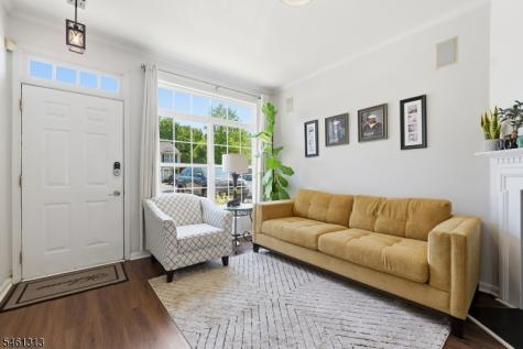 7 Derby East Orange NJ 07018