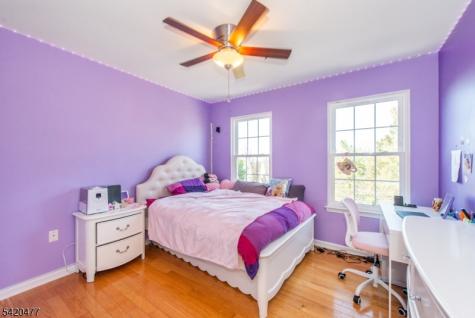 10 Gannet Court Wayne NJ 07470