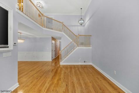 21 Dorchester Drive Bernards NJ 07920