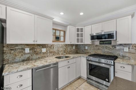 21 Dorchester Drive Bernards NJ 07920