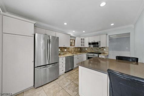 21 Dorchester Drive Bernards NJ 07920