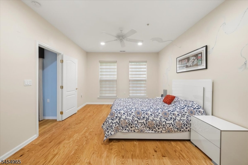 2101 Neville Court Franklin NJ 08873