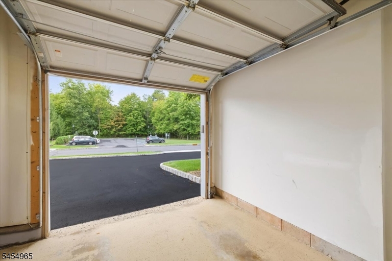 2101 Neville Court Franklin NJ 08873