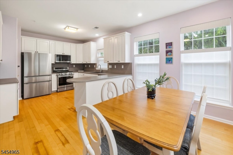 2101 Neville Court Franklin NJ 08873