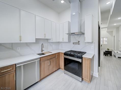 133 Clifton Place Jersey City NJ 07304