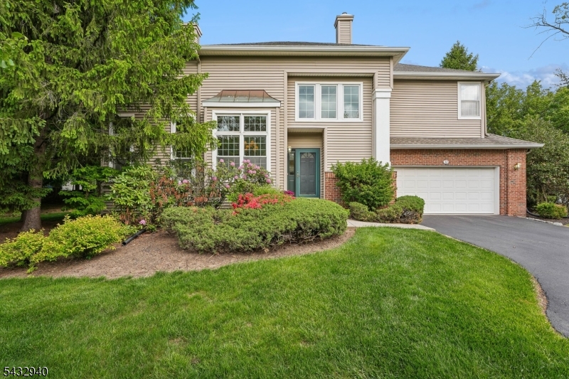 32 Kent Drive Roseland NJ 07068