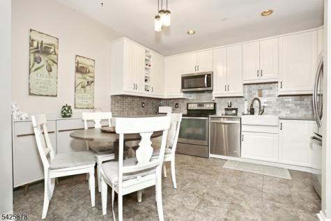 1314 Richmond Road West Milford NJ 07480