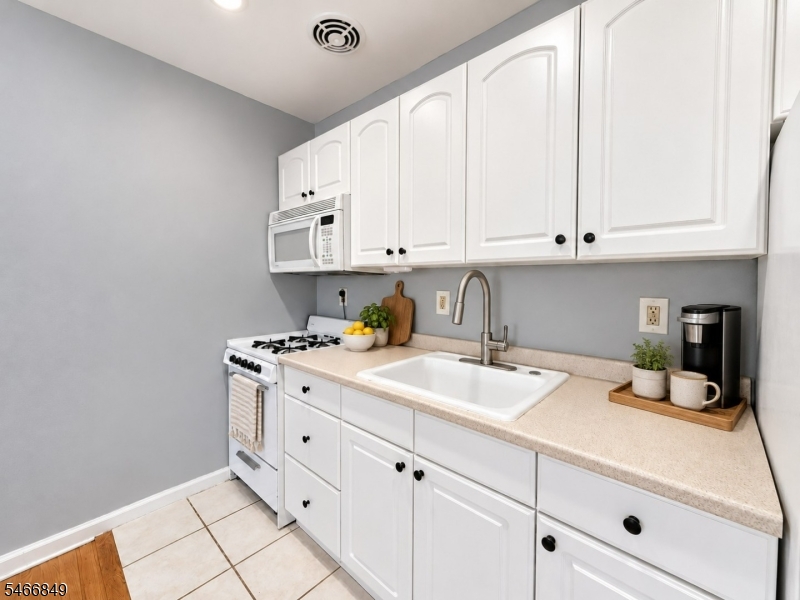 640 Franklin Avenue Nutley NJ 07110