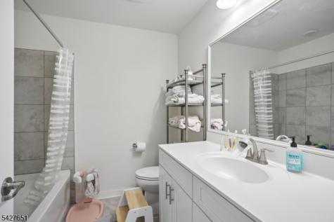 26 Colgate Drive Morris NJ 07960