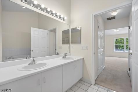 72 Dorchester Drive Bernards NJ 07920