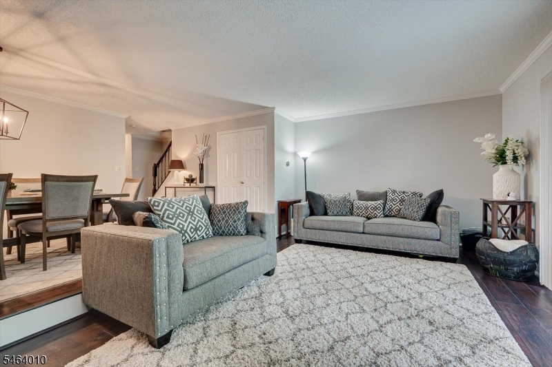 26 Townsend Court Franklin NJ 08823
