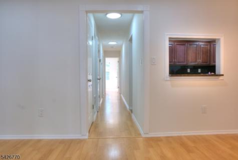 8 Amethyst Way Franklin NJ 08823