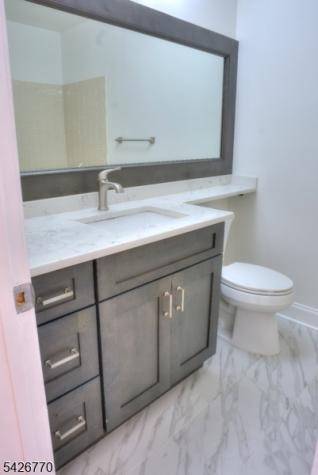 8 Amethyst Way Franklin NJ 08823