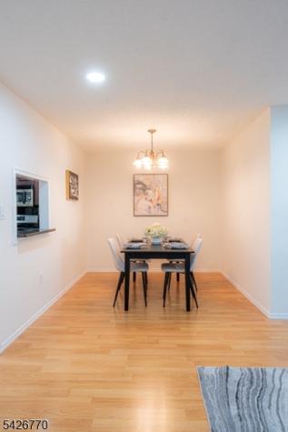 8 Amethyst Way Franklin NJ 08823