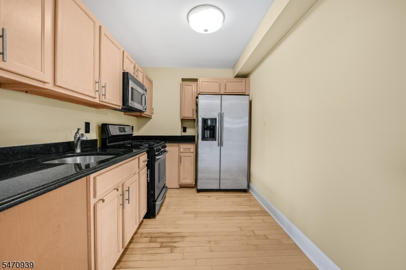 70 S Munn Avenue East Orange NJ 07018