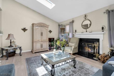 107 Bayberry Drive Franklin NJ 08873