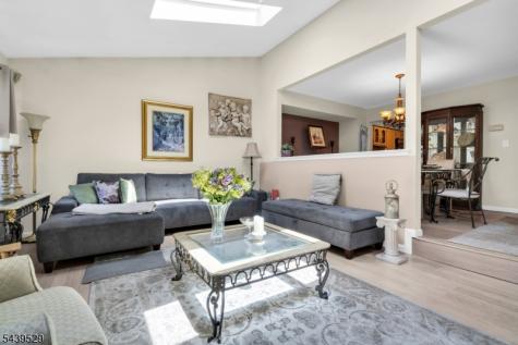107 Bayberry Drive Franklin NJ 08873