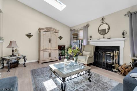 107 Bayberry Drive Franklin NJ 08873