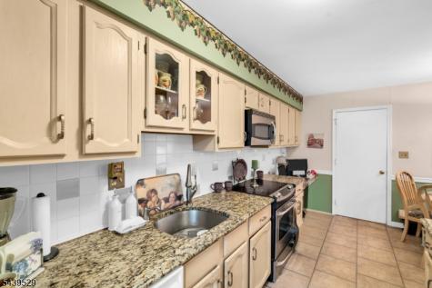 107 Bayberry Drive Franklin NJ 08873