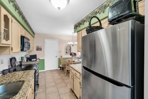 107 Bayberry Drive Franklin NJ 08873