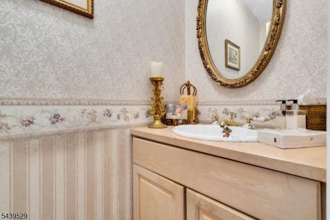 107 Bayberry Drive Franklin NJ 08873