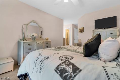 107 Bayberry Drive Franklin NJ 08873