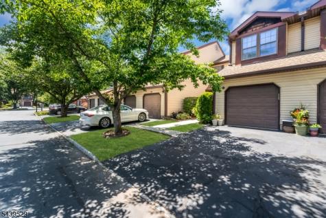107 Bayberry Drive Franklin NJ 08873