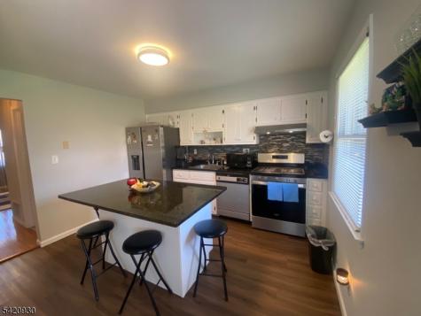154 S 6th Avenue Manville NJ 08835