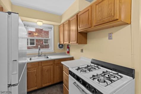 476 Joralemon Street Belleville NJ 07109