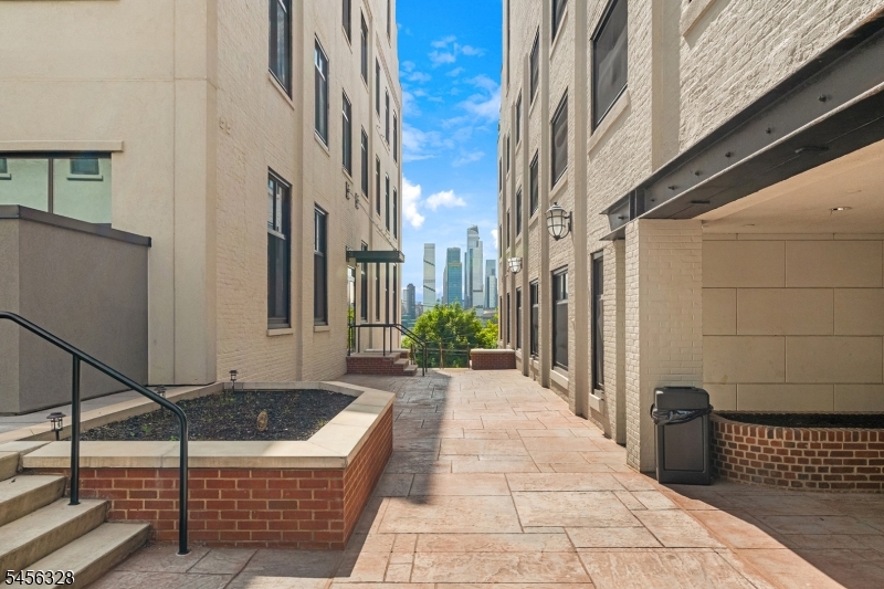 518 Gregory Avenue 425 Weehawken NJ 07086